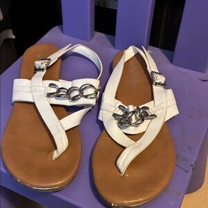 Women's White Chain-Accent Toe-Ring Sandals with Adjustable Strap